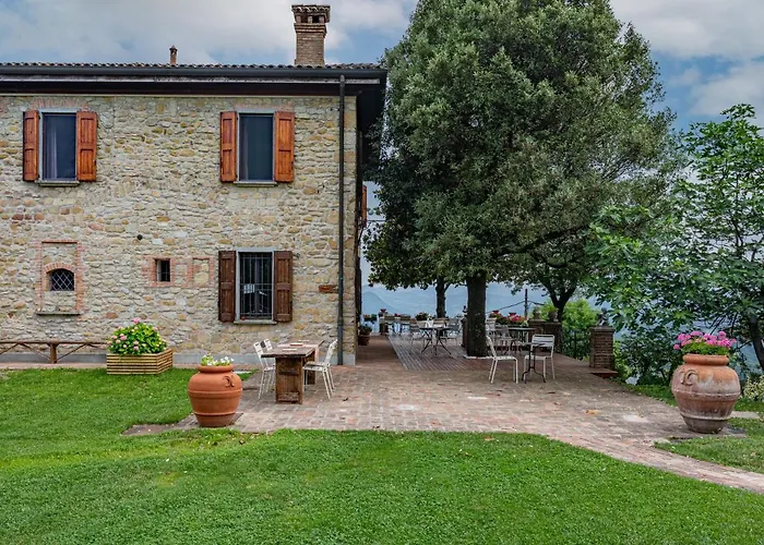 Villa Fattorie di Montechiaro Sasso Marconi